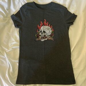 New york skull shirt.